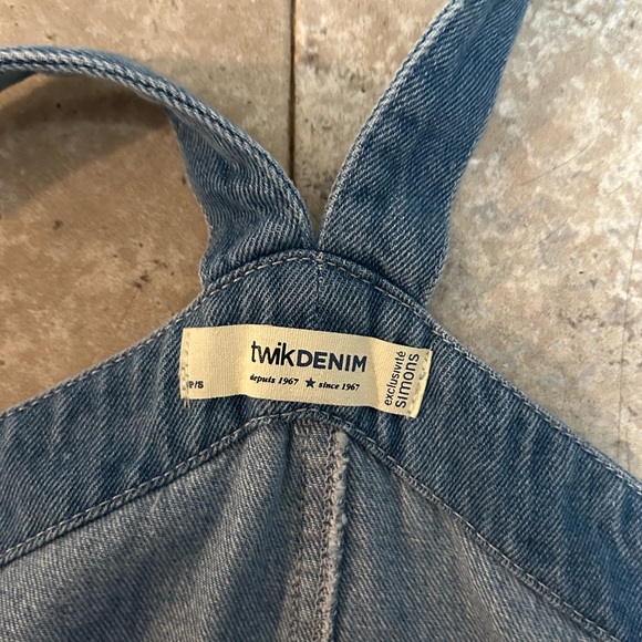 Overalls dress - Picture 2 of 2